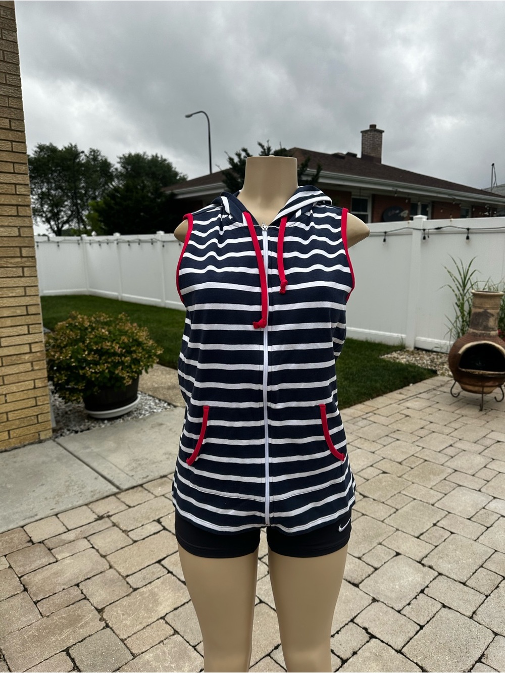 Christopher & Banks navy and white striped sleeveless zip-front hoodie size M
